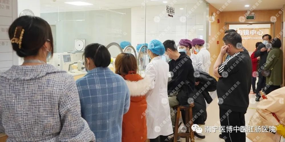 南寧醫博13周年慶“胃腸養護中心”暨“博士工作站”揭牌儀式圓滿(mǎn)成功